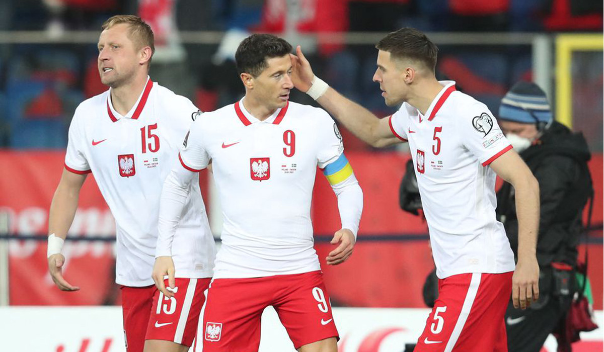 Lewandowski and Zielinski fire Poland to FIFA World Cup Qatar 2022